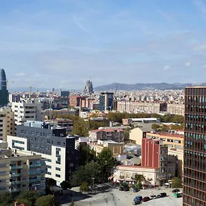 The Social Hub Poblenou Extended Otel